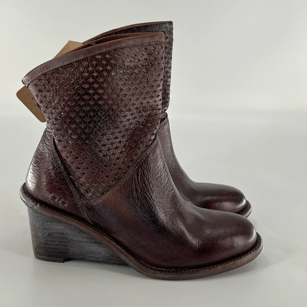 Bed‎ Stu Duchess Teak Rustic Perforated Boho SlouchyWedge Boots 9.5